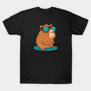 Capybara with sunglasses T-Shirt